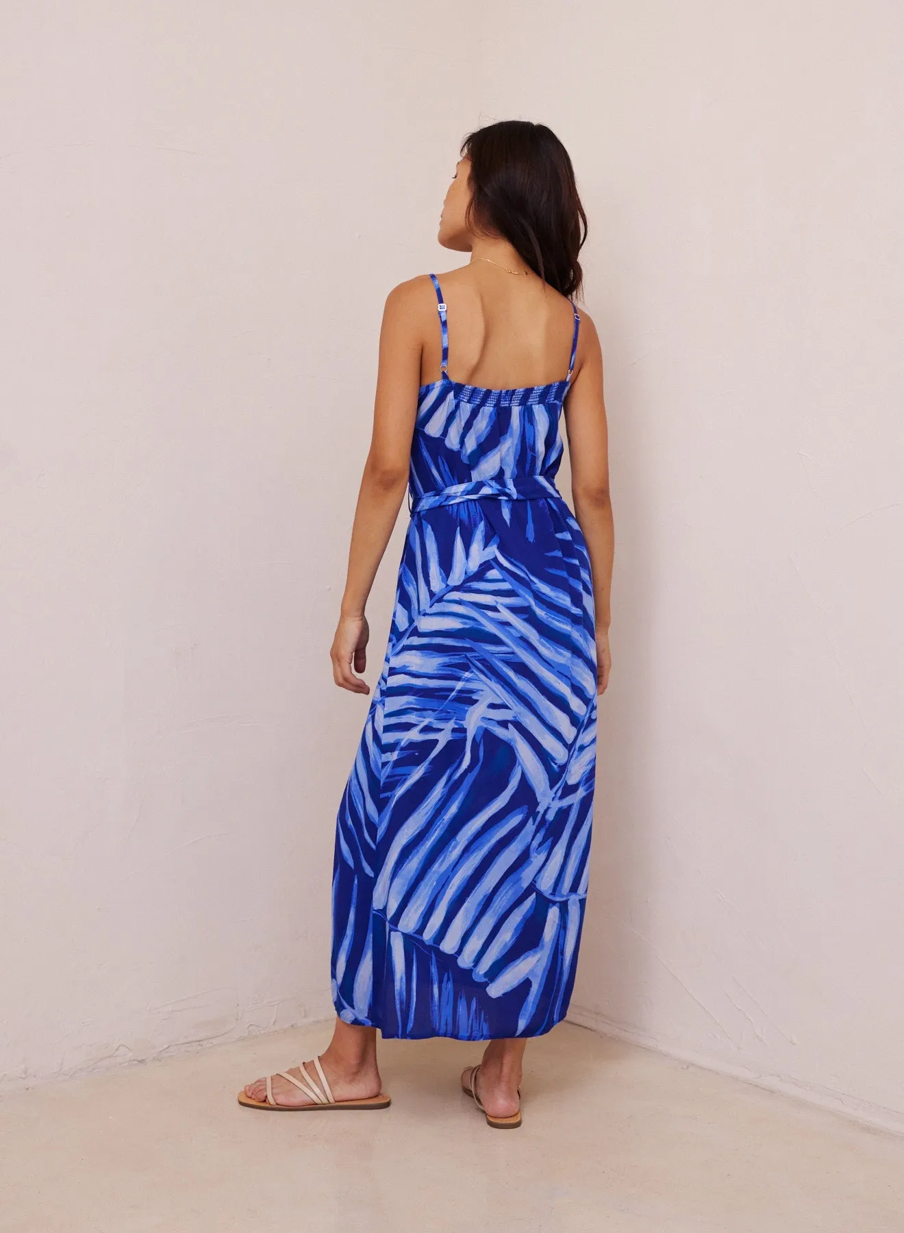 V-Neck Sleeveless Midi Dress - Bayside Palm Print